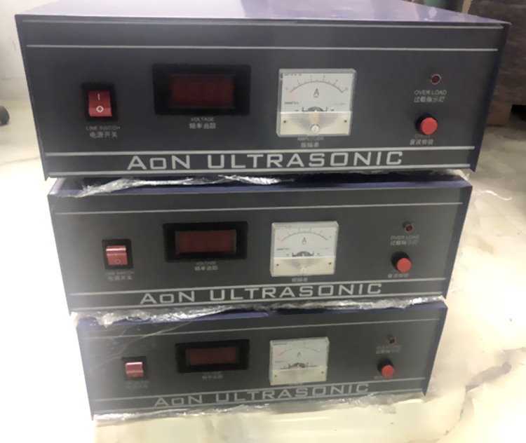 超声波发生器